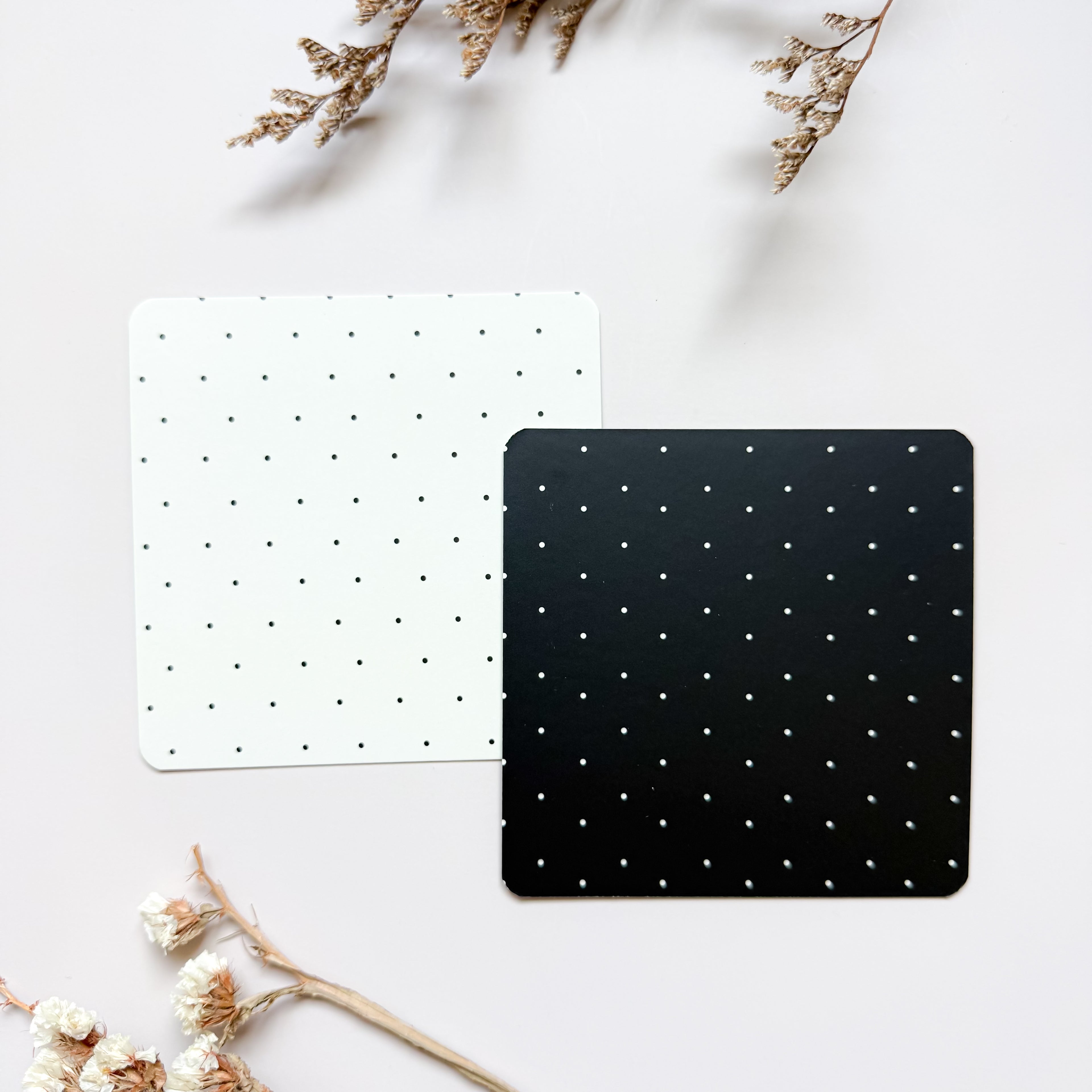 Reversible Single Backer Cards - Cream dots & Black dots 10pk