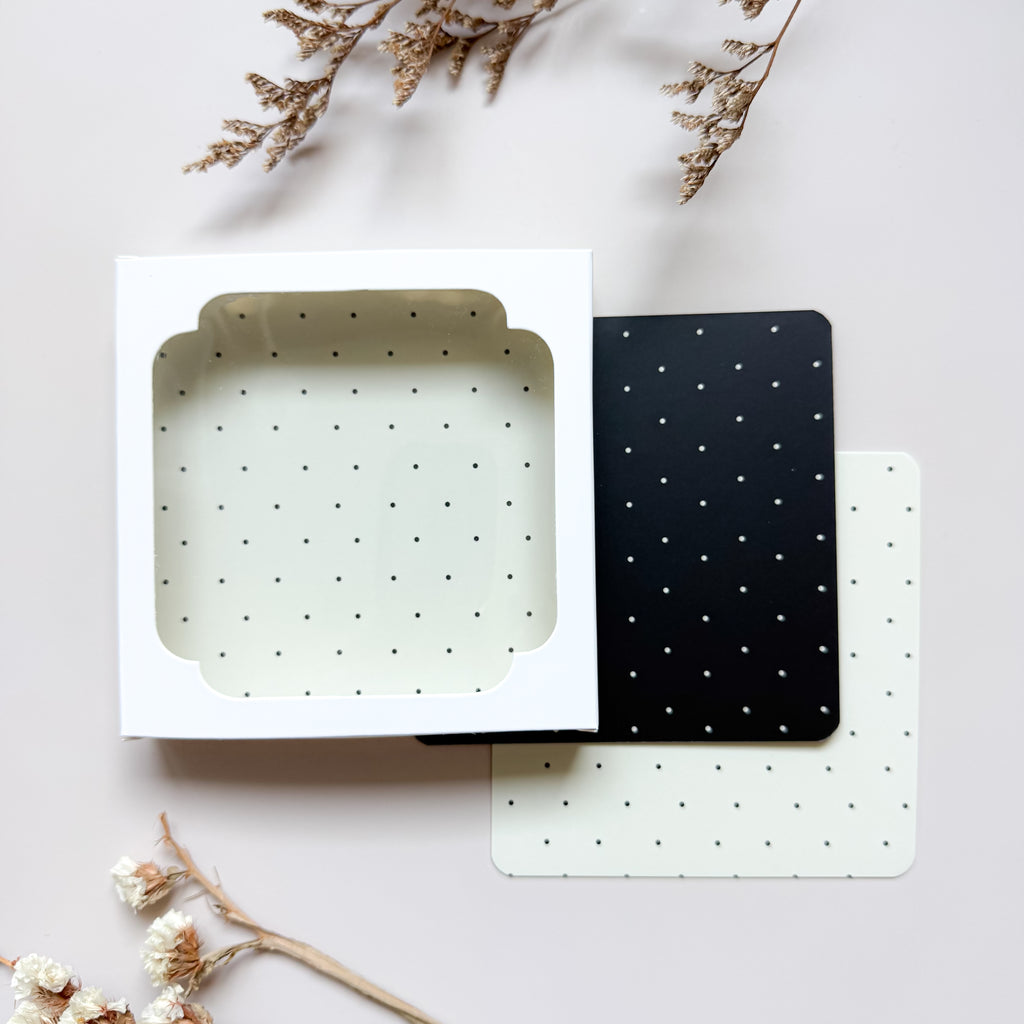 Reversible Single Backer Cards - Cream dots & Black dots 10pk