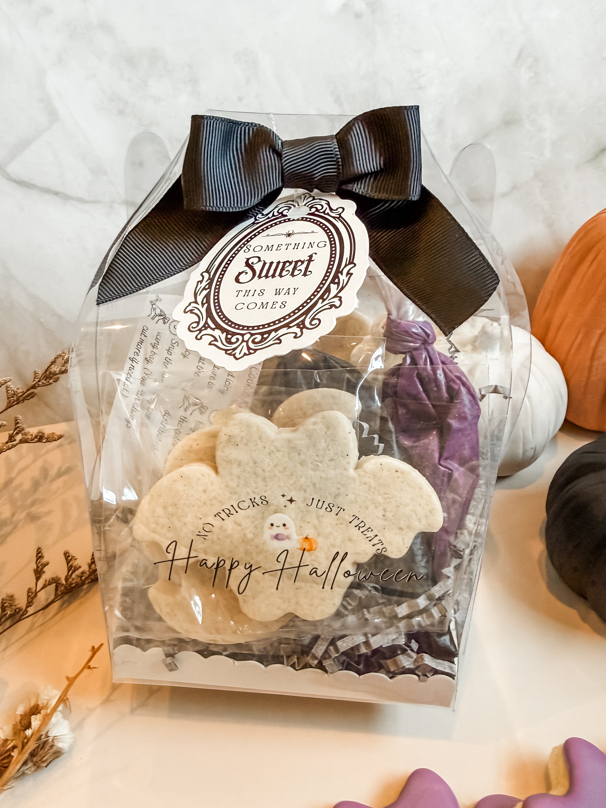 Clear gable box with scalloped tray (5 pack) *bonus download included!