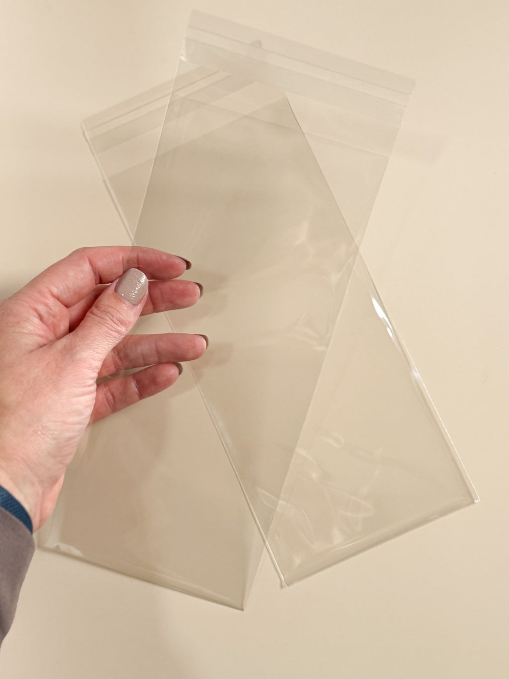 Clear Heat Seal Bags with flap - 4 1/16" x 8 15/16" (100 pack) for Cookie Card Boxes